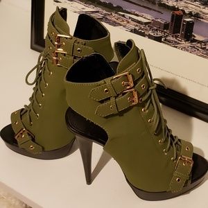 casual summer open toed stiletto sandal